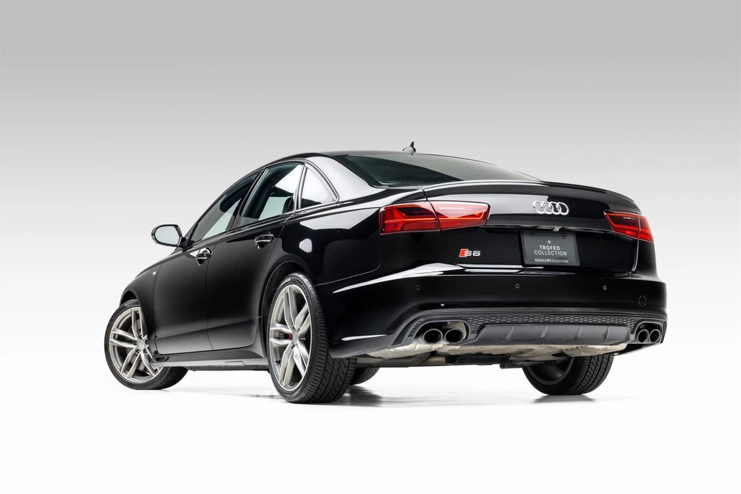 2017 Audi C7 S6 - Image 10 of 31