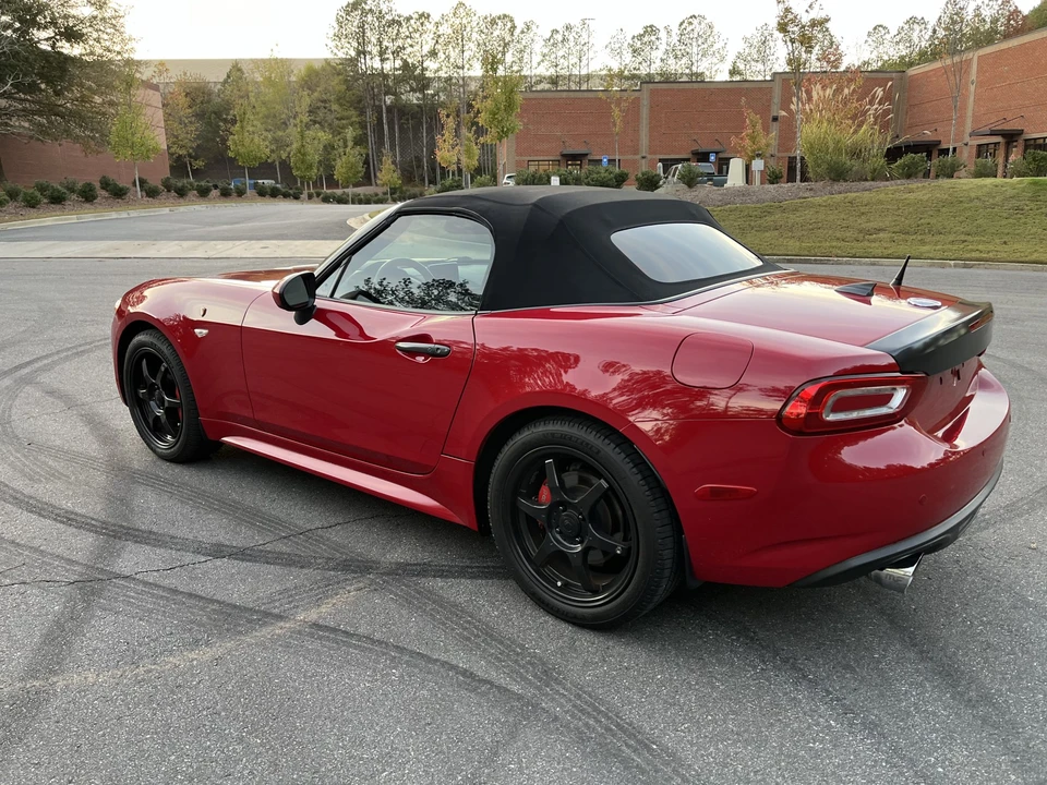 2017 Fiat 124 Spider - Image 21 of 31