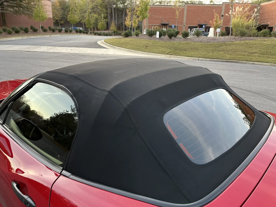 2017 Fiat 124 Spider - Image 27 of 31