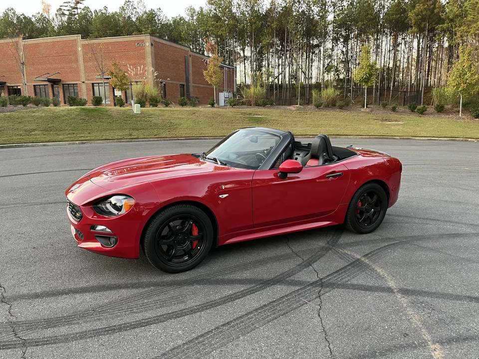 2017 Fiat 124 Spider - Image 7 of 31