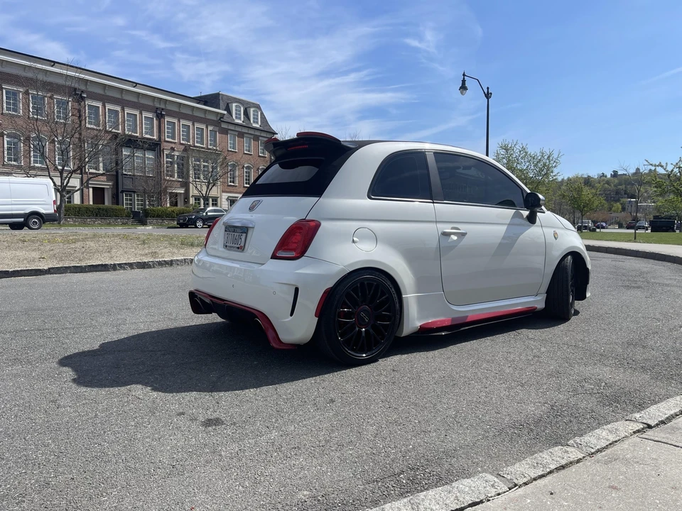 2017 Fiat Abarth 500 - Image 28 of 31