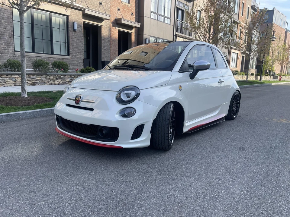 2017 Fiat Abarth 500 - Image 10 of 31