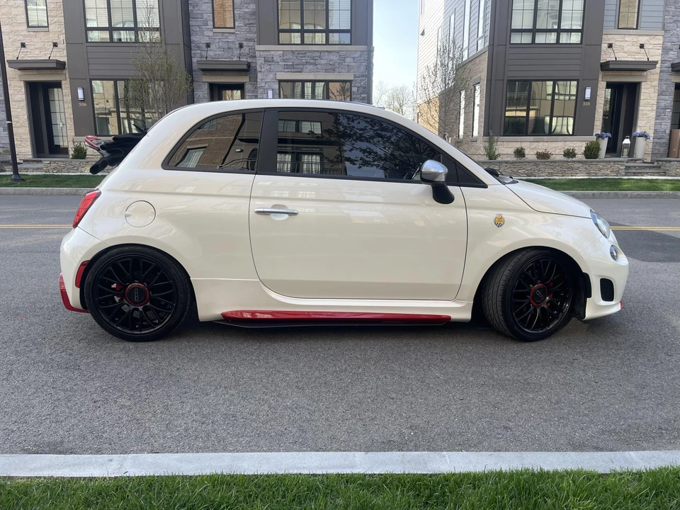 2017 Fiat Abarth 500 - Image 13 of 31