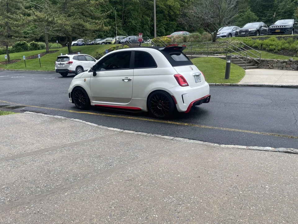 2017 Fiat Abarth 500 - Image 8 of 31