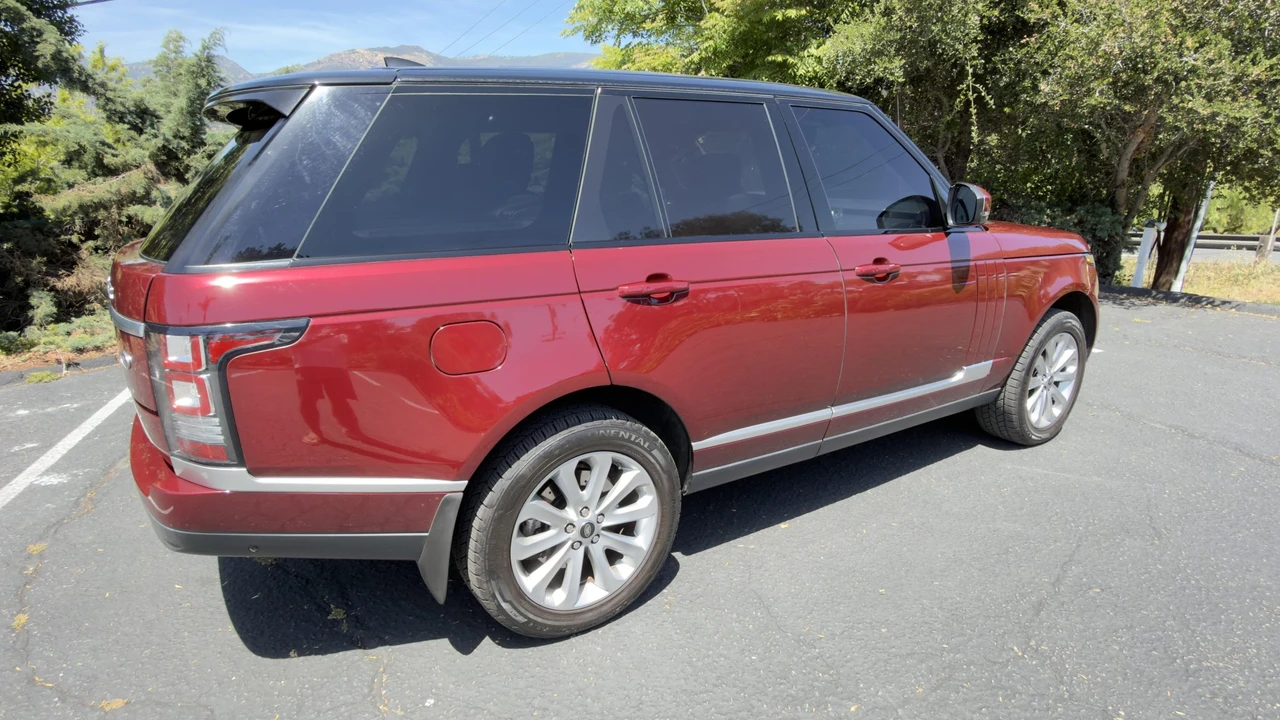 2017 Land Rover Range Rover L405 - Image 14 of 31
