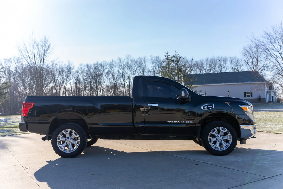 2017 Nissan Titan 2nd Gen - Image 25 of 31