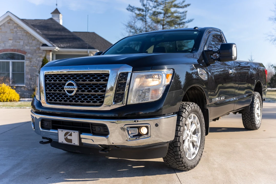 2017 Nissan Titan 2nd Gen - Image 4 of 31