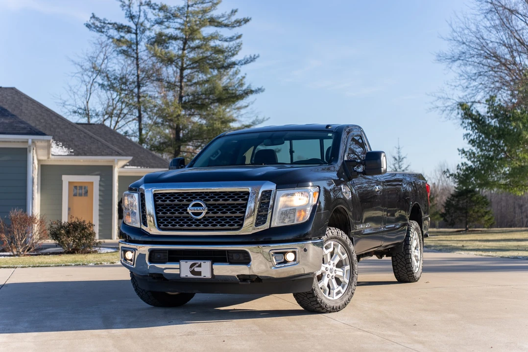 2017 Nissan Titan 2nd Gen - Image 6 of 31