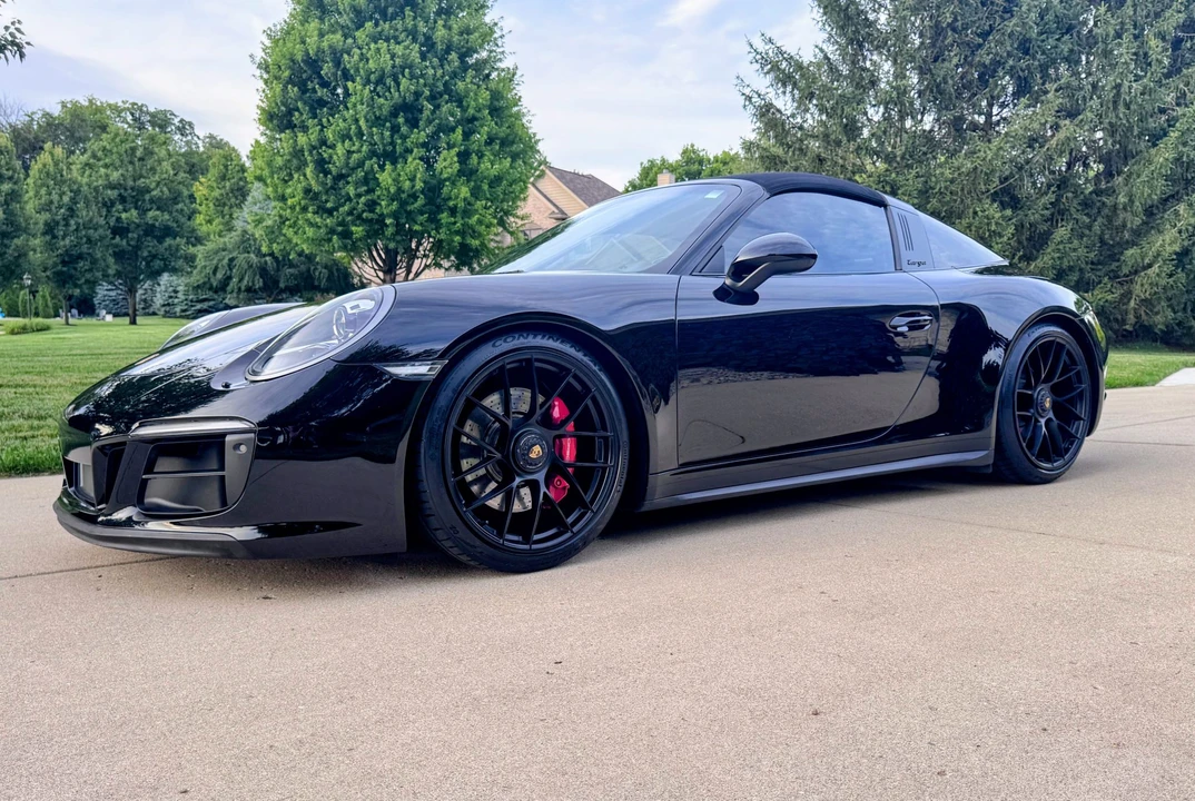 2017 Porsche 991 Targa 4 GTS - Image 11 of 31