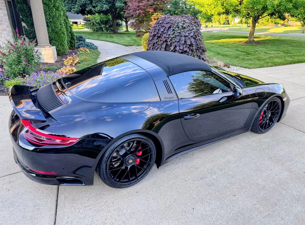 2017 Porsche 991 Targa 4 GTS - Image 30 of 31
