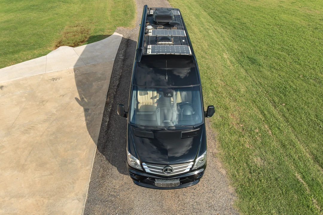 2018 Airstream - Image 27 of 31