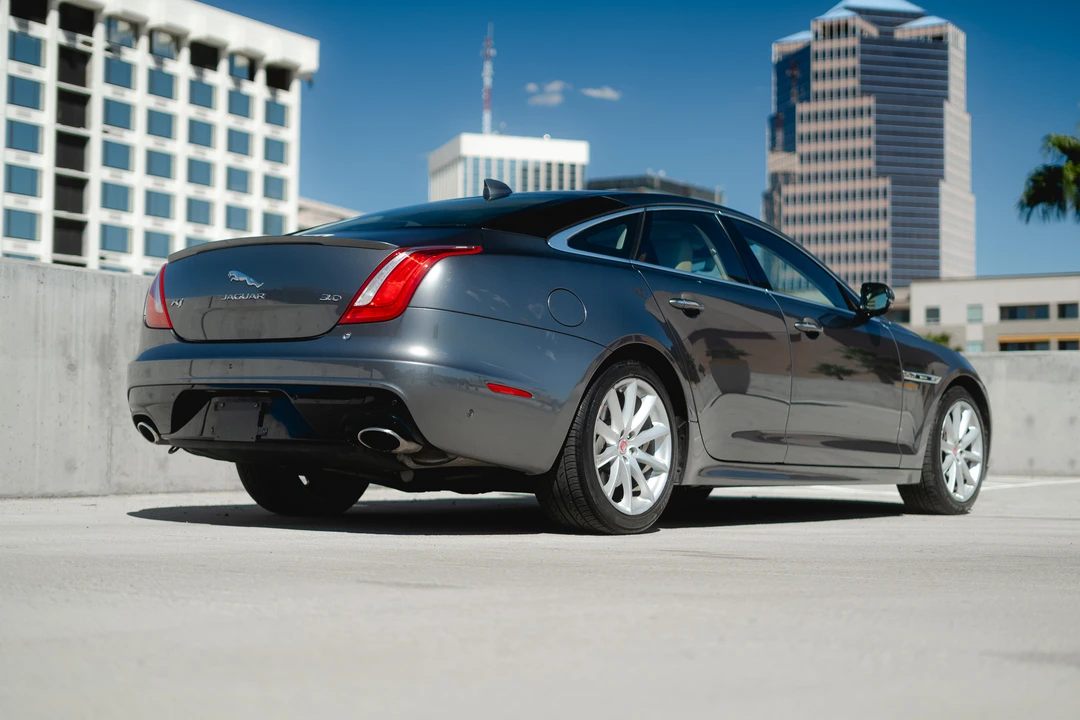 2018 Jaguar X351 XJ - Image 6 of 31