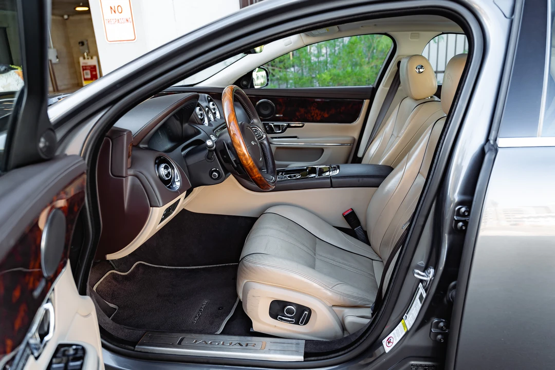 2018 Jaguar X351 XJ - Image 25 of 31