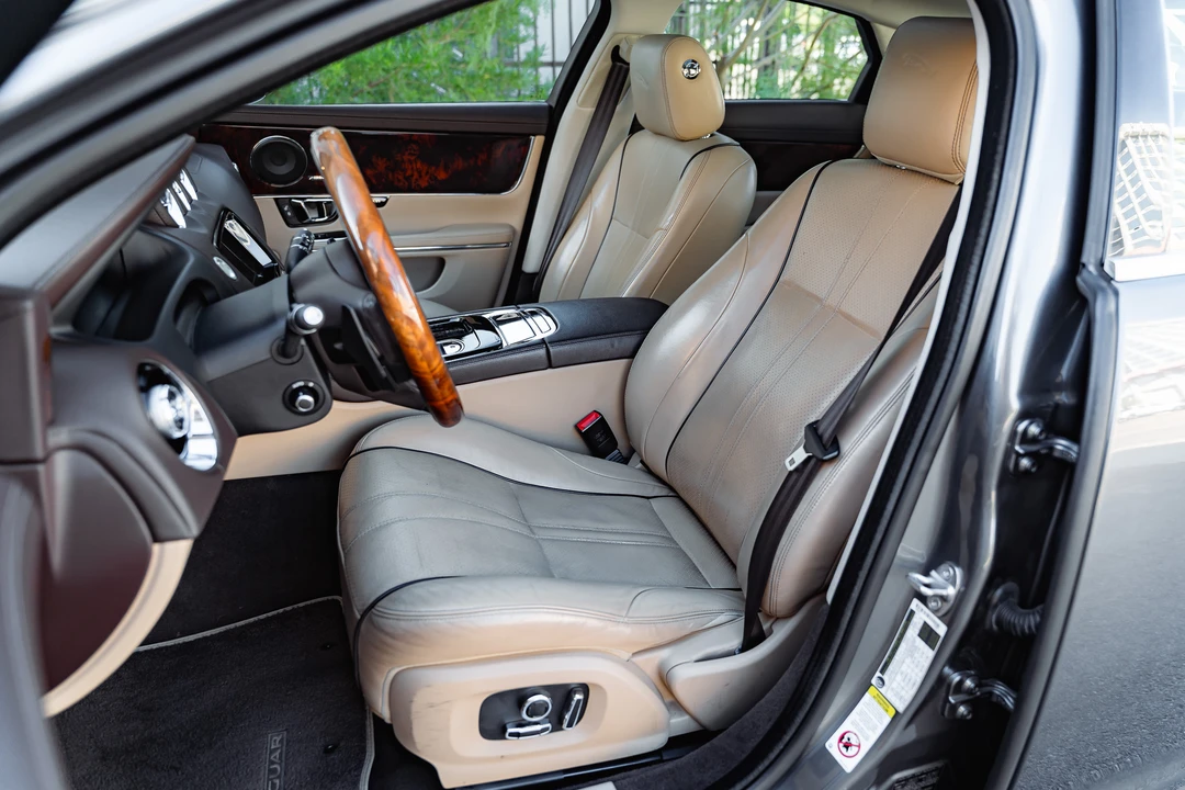 2018 Jaguar X351 XJ - Image 26 of 31