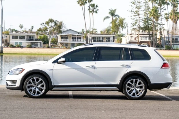 2019 Volkswagen Golf Mk7 - Image 3 of 8