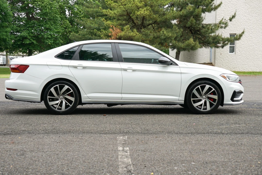 2019 Volkswagen A7 Jetta - Image 15 of 31