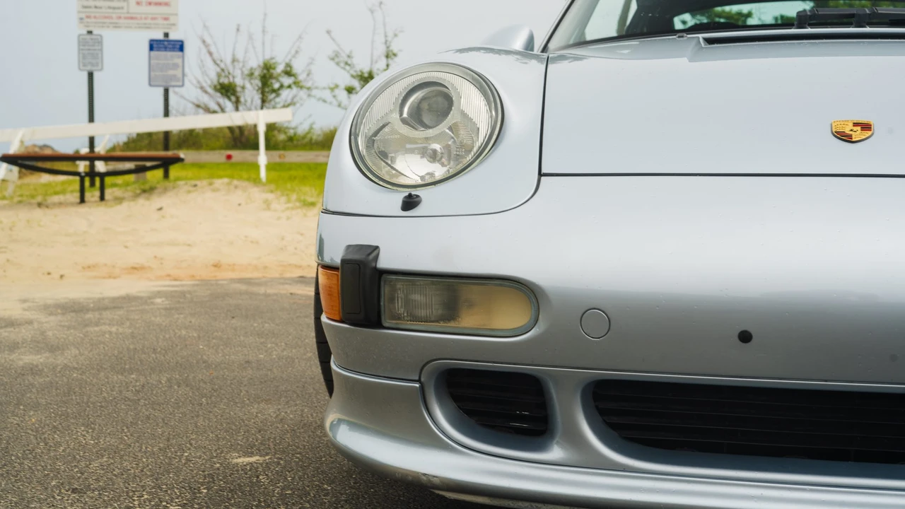 1996 Porsche 993 Carrera 4S - Image 22 of 31