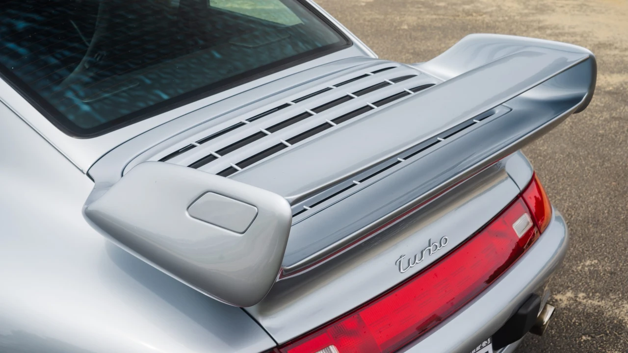 1996 Porsche 993 Carrera 4S - Image 29 of 31