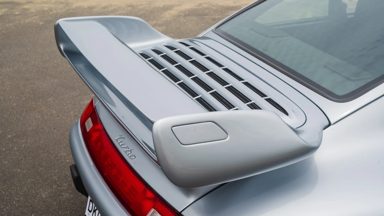 1996 Porsche 993 Carrera 4S - Image 30 of 31