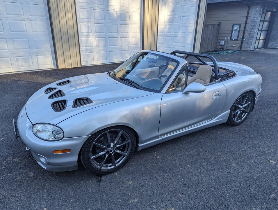 2000 Mazda NB MX-5 Miata - Image 2 of 31