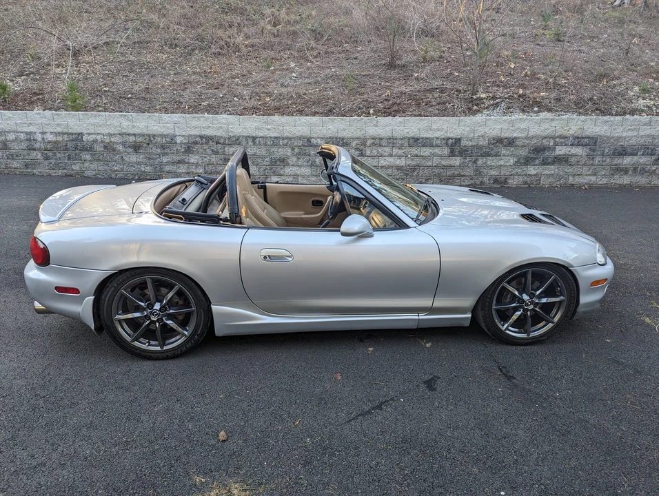 2000 Mazda NB MX-5 Miata - Image 6 of 31