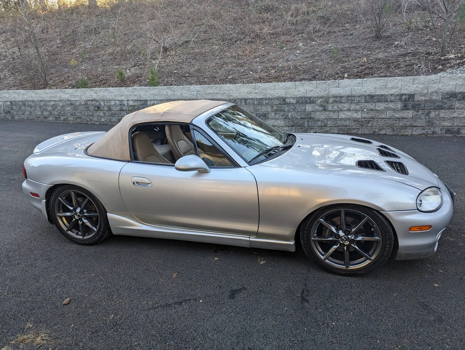 2000 Mazda NB MX-5 Miata - Image 13 of 31