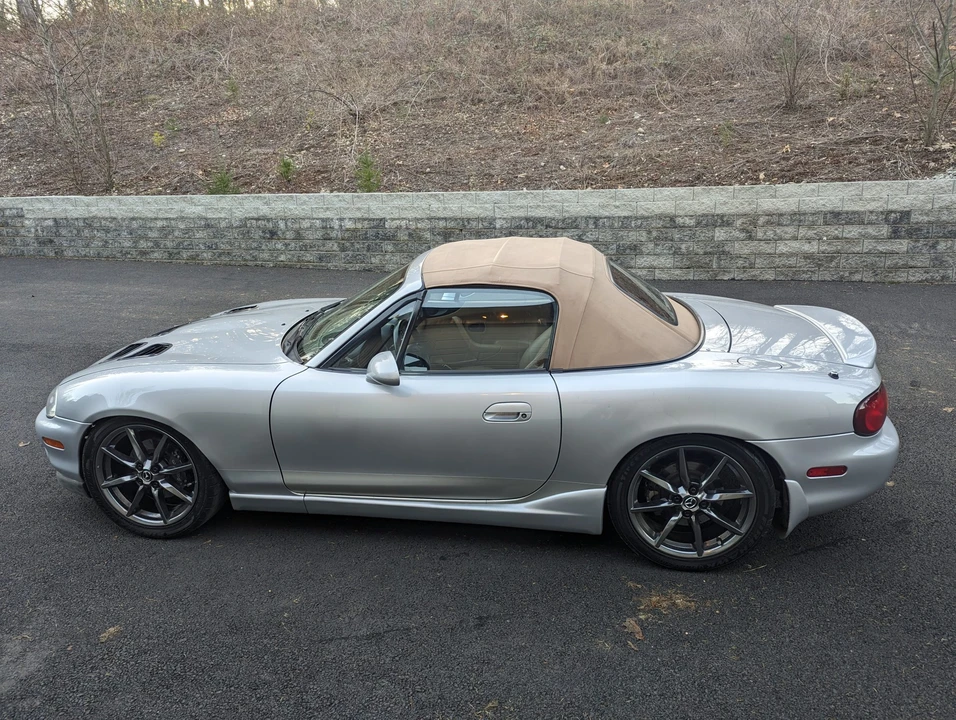 2000 Mazda NB MX-5 Miata - Image 8 of 31