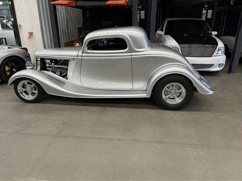 1934 Ford Model 18 & 40 - Image 2 of 9