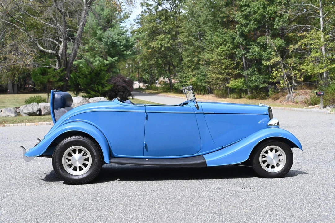 Ford Hot Rod - Image 9 of 31