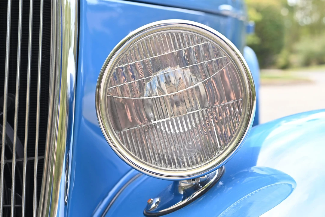 Ford Hot Rod - Image 17 of 31