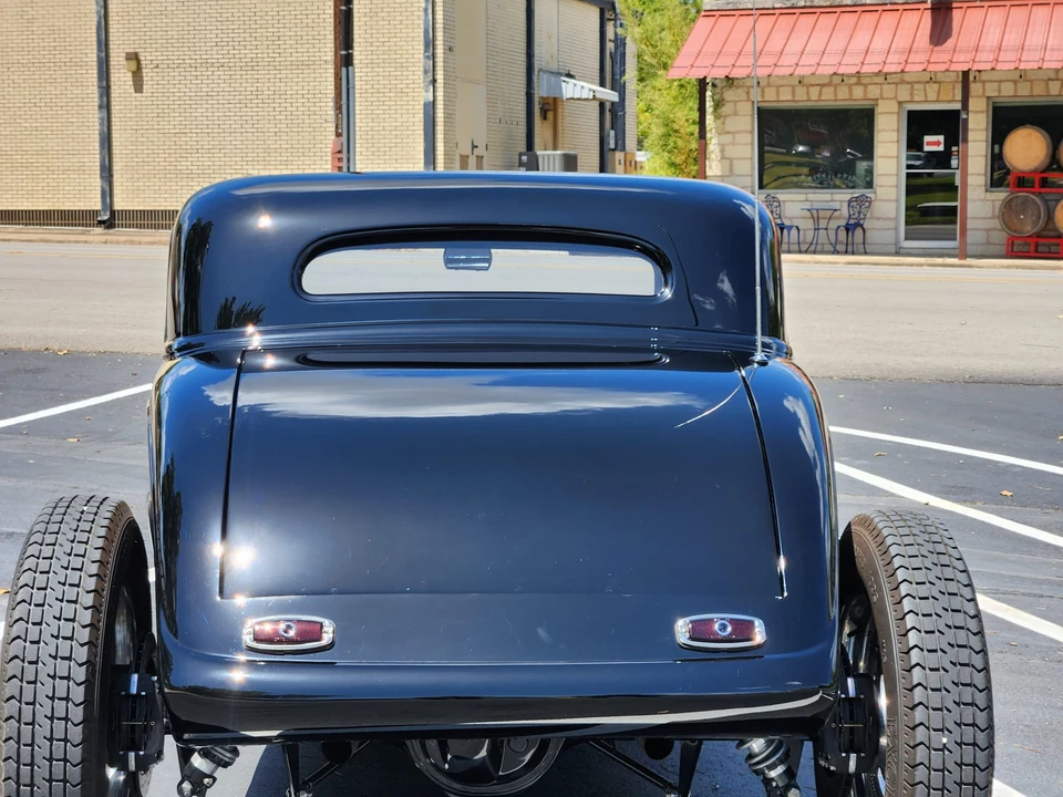 Ford Hot Rod - Image 20 of 31