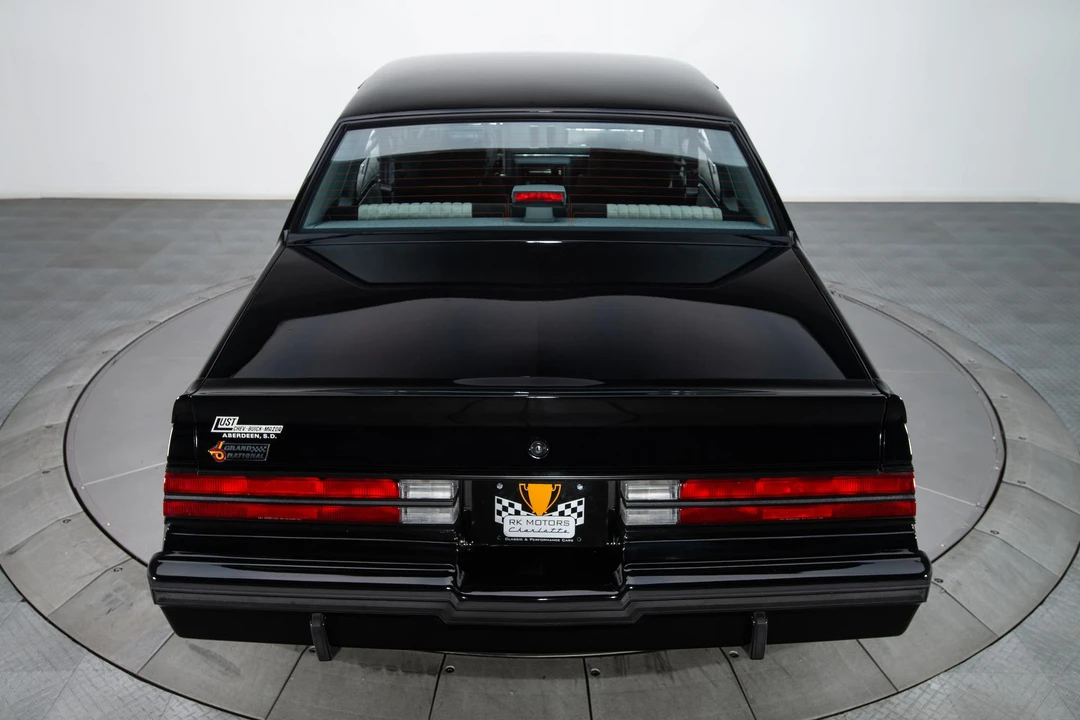 1987 Buick Grand National - Image 10 of 31