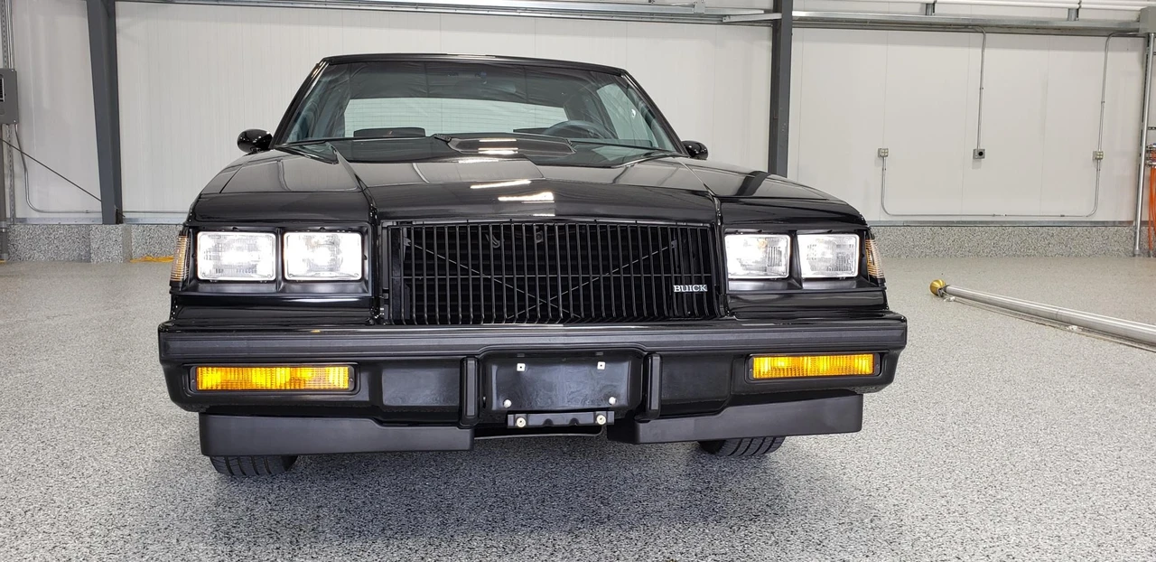 1987 Buick Grand National - Image 25 of 31