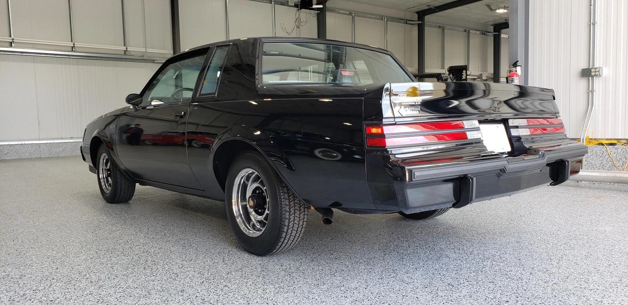 1987 Buick Grand National - Image 27 of 31