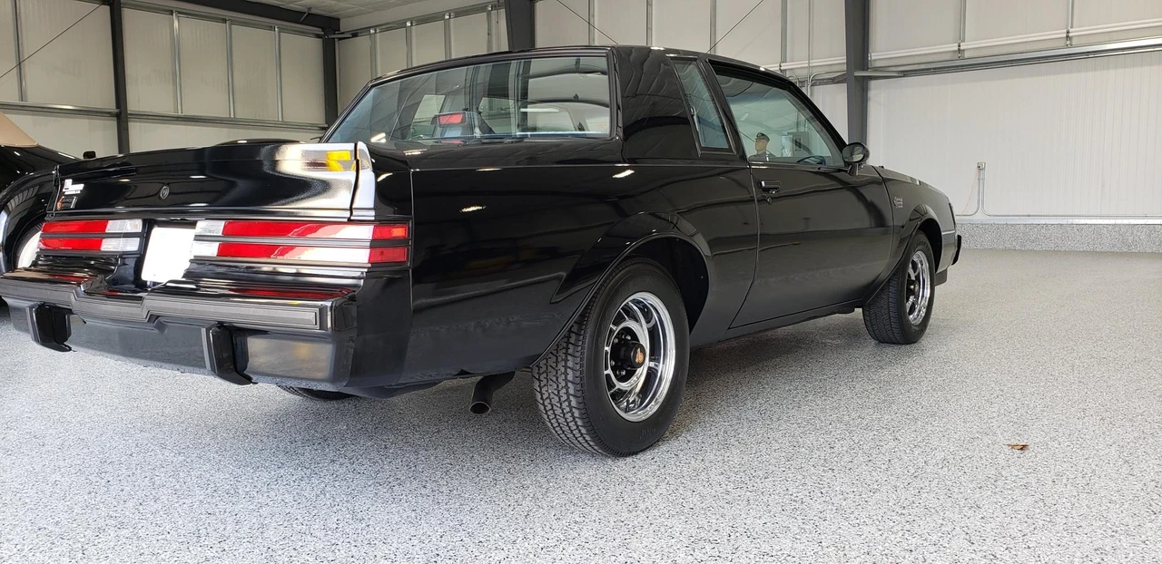 1987 Buick Grand National - Image 29 of 31