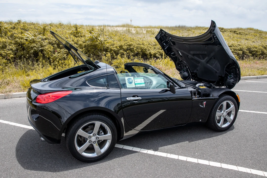 2009 Pontiac Solstice GXP - Image 10 of 31