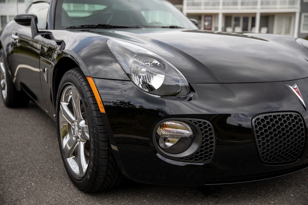 2009 Pontiac Solstice GXP - Image 13 of 31