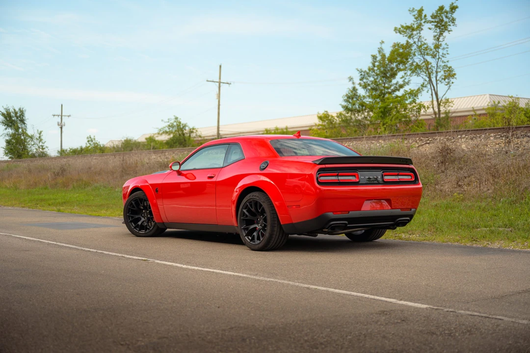 2023 Dodge Challenger SRT Hellcat 3rd Gen - Image 13 of 31