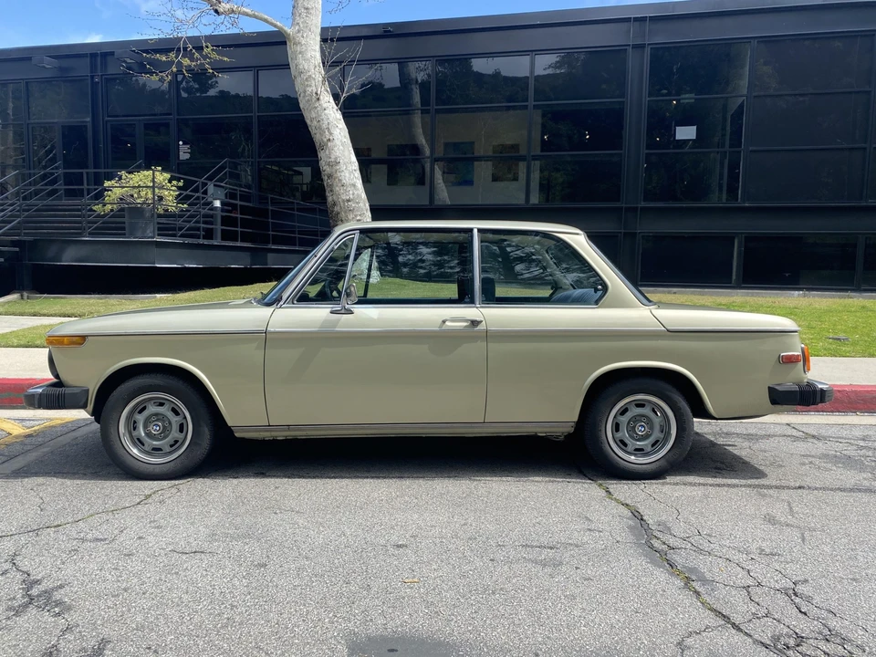 1976 BMW 2002 - Image 9 of 31
