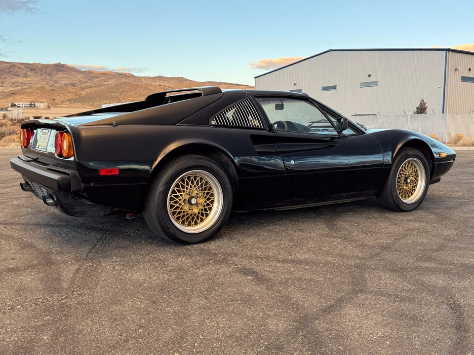 1985 Ferrari 308 GTS QV - Image 10 of 31