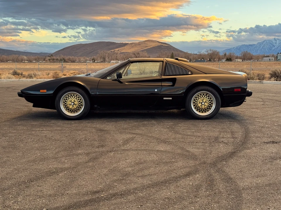 1985 Ferrari 308 GTS QV - Image 18 of 31