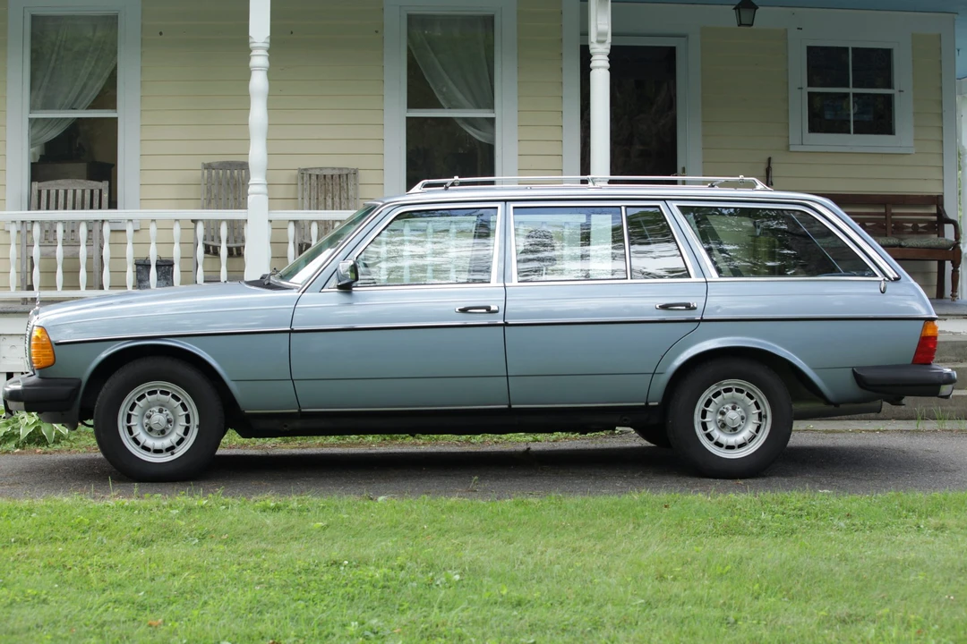 1985 Mercedes-Benz W123 Wagon (S123) - Image 11 of 31