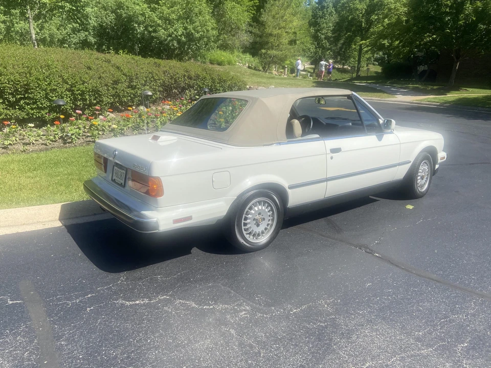 1987 BMW E30 3 Series - Image 8 of 31