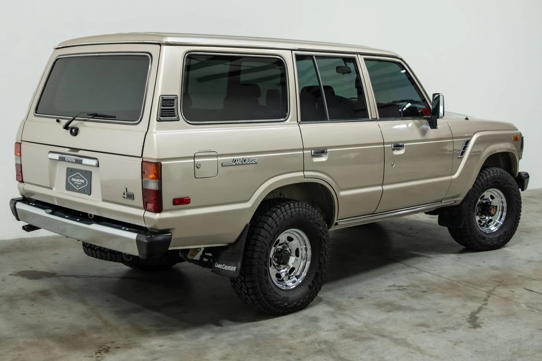 1989 Toyota J60 Land Cruiser - Image 2 of 7