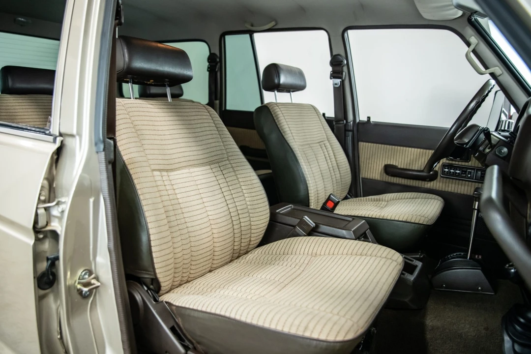 1989 Toyota J60 Land Cruiser - Image 4 of 7