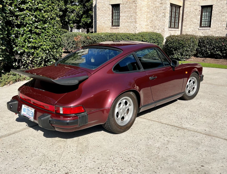 1984 Porsche 911 Carrera 3.2 - Image 23 of 31