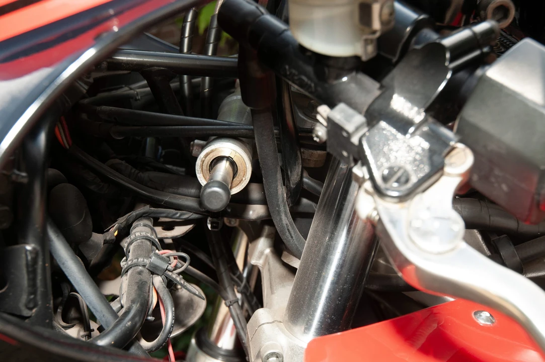 1988 Suzuki GSX-R - Image 24 of 31