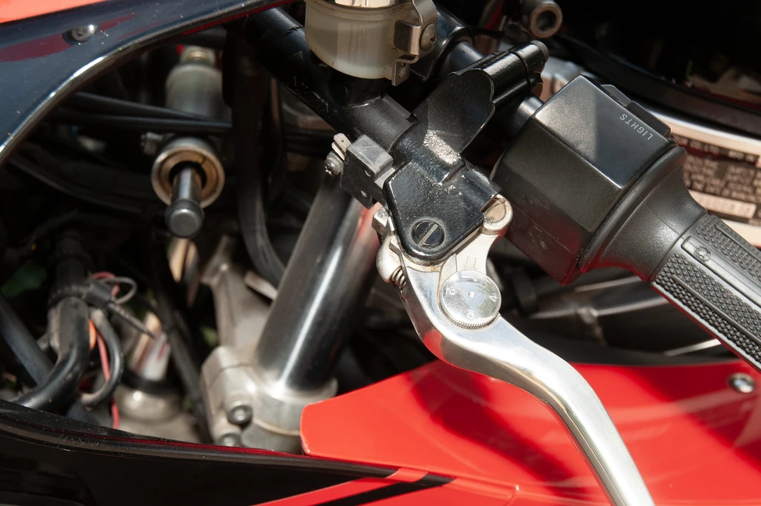 1988 Suzuki GSX-R - Image 25 of 31