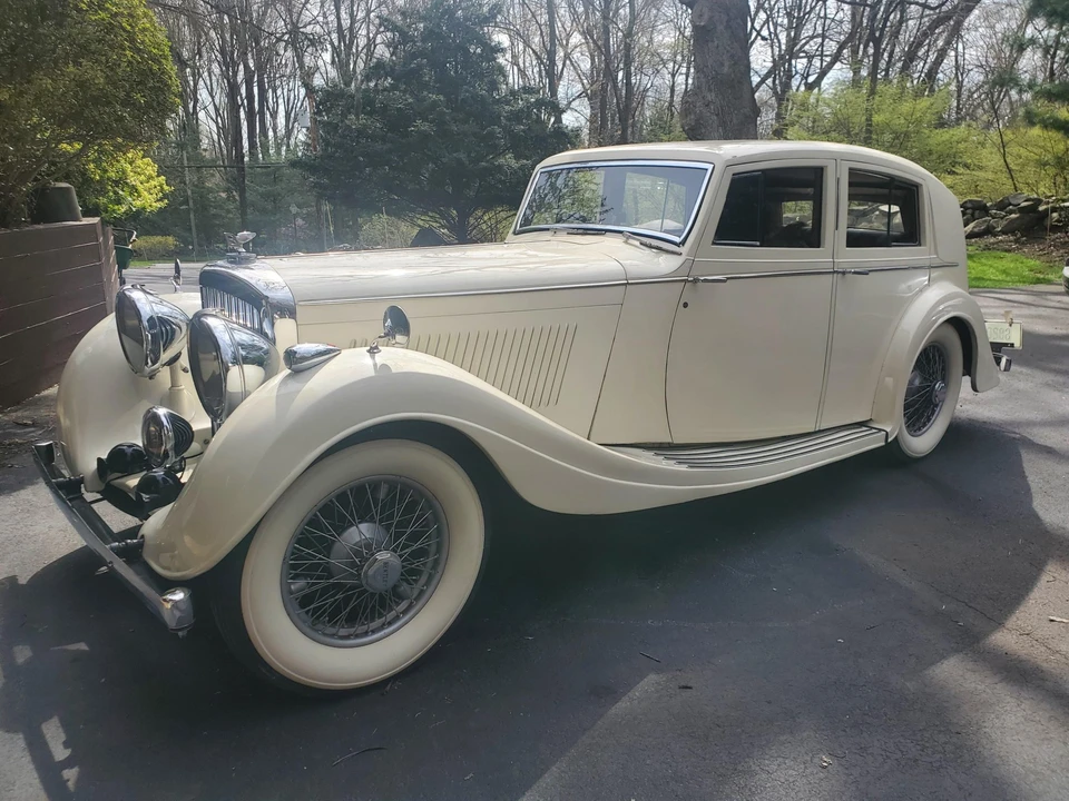 1938 Bentley 4 1/4 Litre - Image 16 of 31