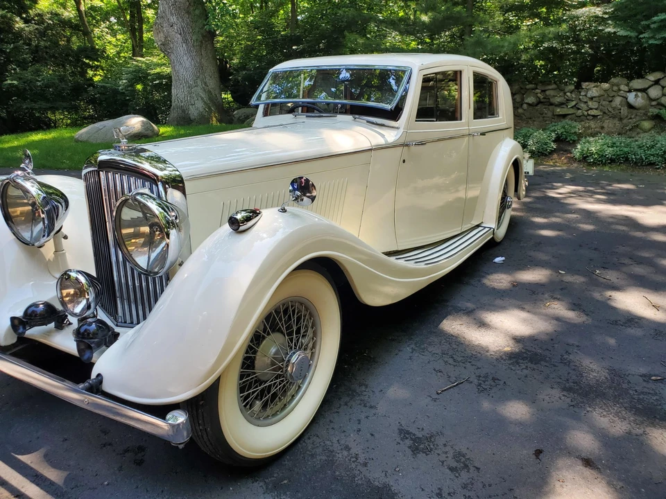 1938 Bentley 4 1/4 Litre - Image 18 of 31